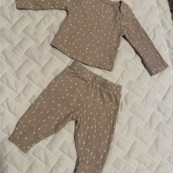 cloud island Other - Cloud Island Brown and White Kids Pajama Set